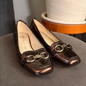 Anne Klein AK iflex Womens 7.5 Tortoiseshell Patent Leather Loafers